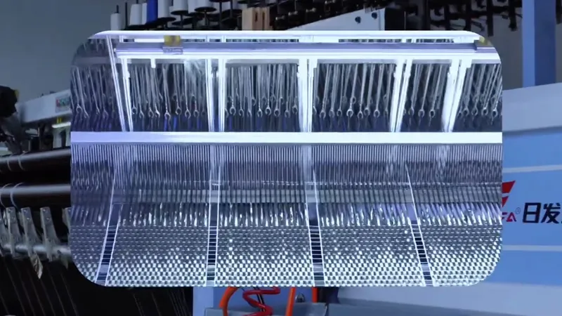 Xinze Composites100,000 ㎡ of carbon fiber fabric sold monthly