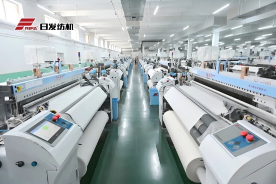 air jet loom